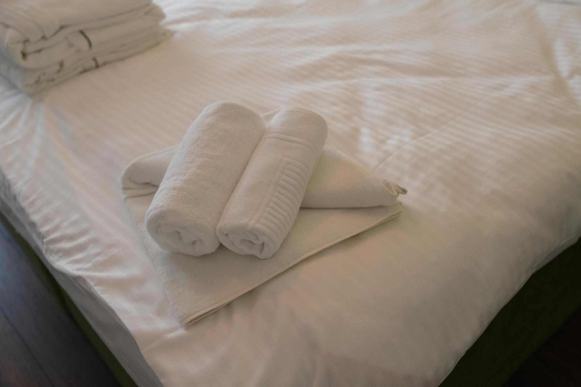 Biond Hotel Призрен Екстериор снимка